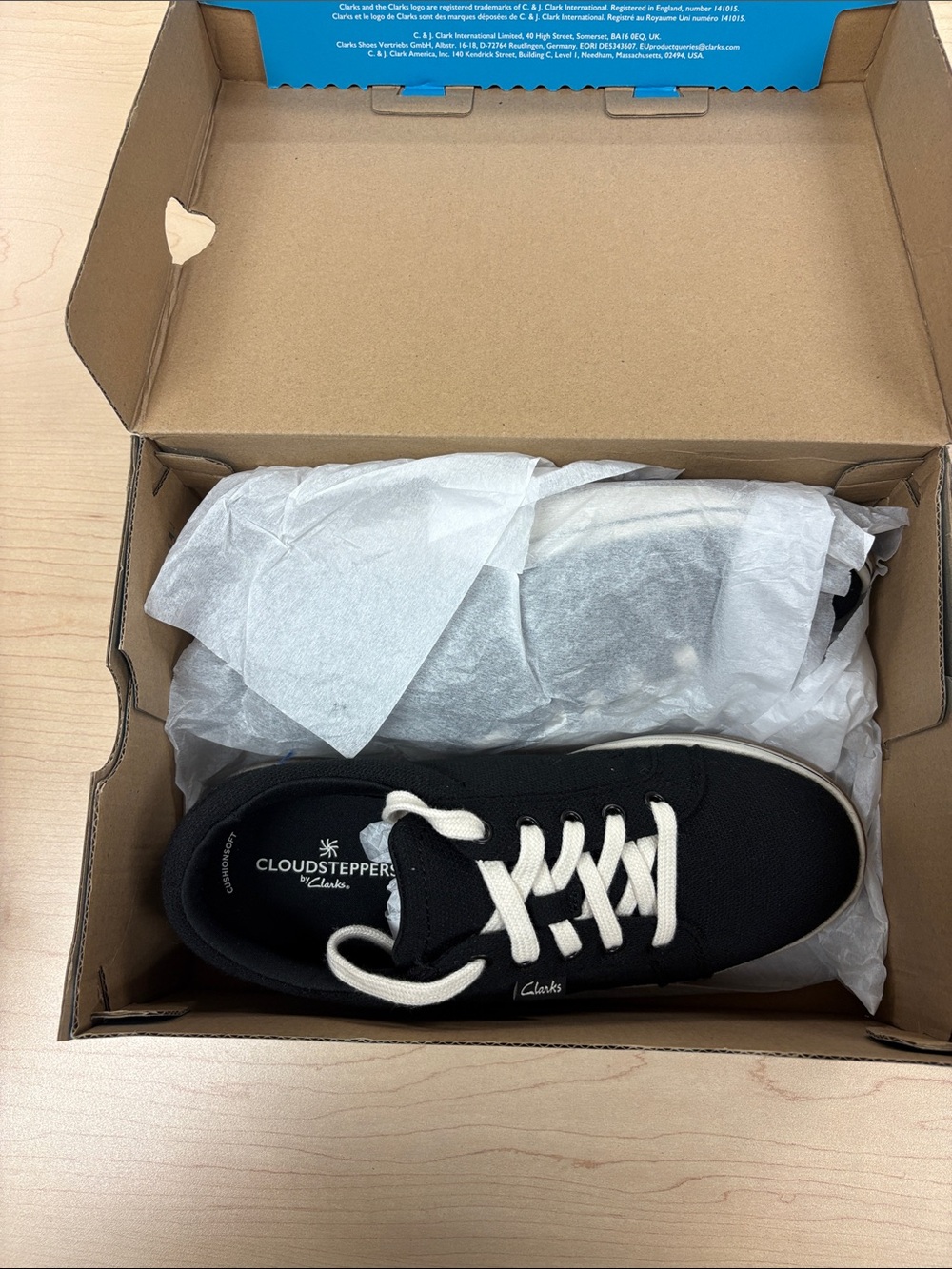 Clarks Black and White Cloudsteppers Low-Top Sneaker